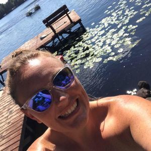 Meet your Posher, Laura